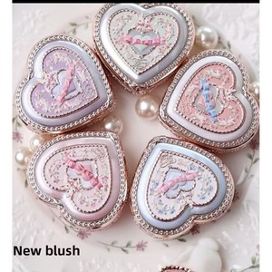 บลัชออนฟรีซดราย หัวจื่อเซียน บังนี รุ่นพลัช สโนว์แรบบิท เนื้อแมตต์ ช่วยเพิ่มความเปล่งปลั่งให้ผิว ขนาดปกติ สำหรับผู้หญิง - Product Image 4