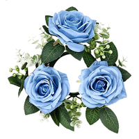 Couronne de roses artificielles bleu clair réalistes, style ferme, en plastique, 9 pouces, pour décoration murale ou fenêtre, facile à suspendre