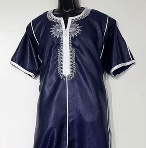 ثوب رجالي مغربي جديد لعام 2025 بتصميم إسلامي أفريقي مخطط من قماش لامع بأكمام قصيرة ومطرز - Product Image 4