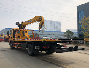 Nuovo Camion Diesel SINOTRUK per Lavori Pesanti 4x2, Carro Attrezzi per Rimozione Barriere Stradali, Sollevamento Merci, Trasporto a Breve Distanza - Product Image 3