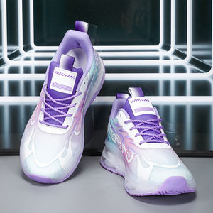 Chaussures de marche tendance pour femmes, antidérapantes, éclairées, avec amorti, rehaussantes, à enfiler, doublure en maille, semelle extérieure en TPU - Product Image 4