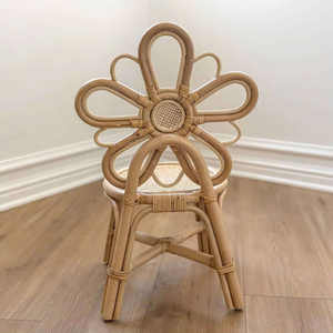 Chaise pour enfants en rotin naturel écologique en forme de fleur – Chaise vintage pour la photographie et la décoration de la chambre d'enfant, vente chaude - Product Image 5