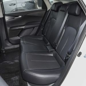 2023 2024 modelo Changan Eado <span class=keywords><strong>Plus</strong></span> 1,4 T 160HP bajo costo <span class=keywords><strong>de</strong></span> combustible gasolina coche Changan Eado <span class=keywords><strong>Plus</strong></span> en venta - Product Image 6
