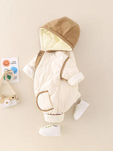 Осенний трикотажный комбинезон для новорожденных 200TC с флисовой подкладкой и капюшоном, шерстяной Модный комбинезон для детей 0-24 месяцев, одежда для малышей на ранней зиму - Product Image 4