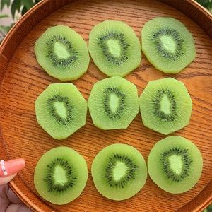 Rebanadas de Kiwi Artificiales de PVC Realistas, Pequeñas e Irregulares, Decoración de Frutas Falsas, Modelo de Comida Simulada Verde, DIY 1:1 - Product Image 1
