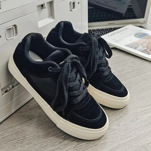 Chaussures en toile tendance pour hommes, style coréen, nouvelle collection printemps, design sportif et décontracté, polyvalentes et originales - Product Image 2
