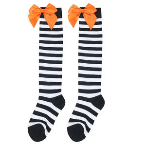 Calzini per bambini nuovi abiti invernali da ragazza lavorati <span class=keywords><strong>a</strong></span> maglia transfrontaliera Halloween europeo americano viola fiocco lungo fino al ginocchio <span class=keywords><strong>a</strong></span> <span class=keywords><strong>righe</strong></span> - Product Image 3
