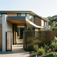 Rampe décorative élégante en aluminium découpée au laser pour balcon de villa de luxe, escalier, design traditionnel, hôtel, bricolage, extérieur, intimité, OEM
