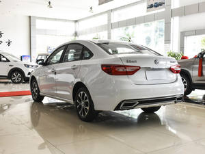 La meilleure <span class=keywords><strong>voiture</strong></span> berline Dongfeng S50 Jingyi à prix abordable avec moteur Mitsubishi - Product Image 5