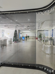 Indoor Video <strong>Transparent</strong> <strong>LED</strong> Screen <strong>Transparent</strong> <strong>Led</strong> Film for Glass Flexible <strong>Led</strong> <strong>Transparent</strong> Film Screen <strong>Transparent</strong> <strong>Led</strong> <strong>Display</strong> - Product Image 5