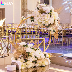 ขาตั้งดอกไม้ดีไซน์ใหม่ LEDA วงแหวนเหล็กทรงกลมสำหรับตกแต่งงานแต่งงาน - Product Image 1