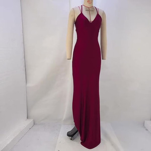 Maxi abito aderente <span class=keywords><strong>rosso</strong></span> 2025 primavera estate abito senza schienale in raso <span class=keywords><strong>con</strong></span> spalline sottili abito da Club Sexy scollato - Product Image 6