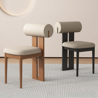 Chaise de salle à manger vintage française du milieu du siècle, en bois massif, design nordique, chaise Hippo sans accoudoirs, revêtement en cuir