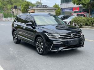 Volkswagen Tiguan <span class=keywords><strong>L</strong></span> Modello 2023 330TSI Automatico Trazione Anteriore R-Line Edizione Enjoy, Auto a Benzina Professionale per Esportazione - Product Image 1