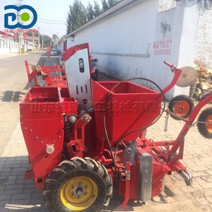 Máquina Plantadora de Patatas de <span class=keywords><strong>Dos</strong></span> Hileras Montada <span class=keywords><strong>en</strong></span> Tractor con Profundidad de Siembra Ajustable, Máquina <span class=keywords><strong>para</strong></span> Plantar y Mulchar Patatas Dulces - Product Image 5