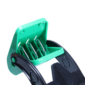 <b>Car</b> Floor Mat Cleaning Clips Plastic Multi Functional Wall Mounted Fixing Drying Clips For <b>Car</b> <b>Interior</b> Maintenance - Product Image 1