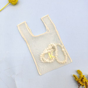 Plexiglass Transparent <strong>Organza</strong> Small Handbag Aesthetic Lightweight Makeup Jewellery Tiara Storage Bag - Product Image 3