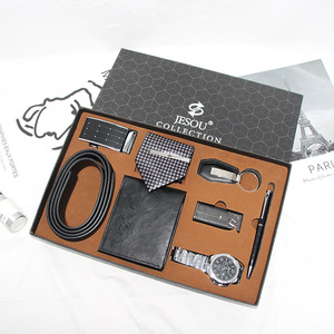 Set de Lujo <span class=keywords><strong>para</strong></span> Hombre 8 en 1 con Reloj, Cartera, Corbata, Llavero, Cinturón de Cuero, Encendedor, Perfume y Bolígrafo, Ideal <span class=keywords><strong>para</strong></span> <span class=keywords><strong>Regalos</strong></span> Corporativos <span class=keywords><strong>para</strong></span> Clientes - Product Image 1