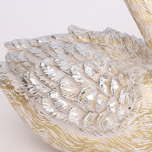 Figura Decorativa de Resina Pintada a Mano Redeco Regal Crown Swan Queen, Dorado, Plateado, Blanco, Decoración Vintage para el Hogar, Regalo de Lujo, Arte - Product Image 5