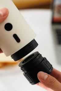Cafetera Espresso Semiautomática Portátil de Acero Inoxidable con Sistema de Agua Caliente y Preparación de Bebidas para Uso en el Automóvil y en el Hogar - Product Image 5
