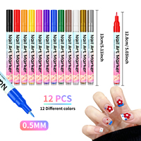 Stylos pour nail art 12 couleurs, ensemble de stylos à vernis à ongles 0,5 mm, kit de stylos à peinture pour dessin et peinture, stylo à peinture acrylique, séchage rapide pour les ongles