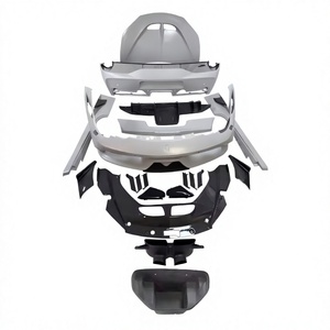 Kit carrosserie en fibre de carbone sèche de style racing, comprenant pare-chocs avant et arrière, capot moteur, spoiler et jupes latérales, spécifiquement pour Ferrari 458 - Product Image 1