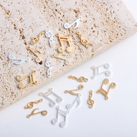 Aksesoris Perhiasan Mewah Berlapis Emas Asli 14K Simbol Nada Musik Liontin Zirkon Melodi 11.5*6mm untuk Pembuatan Kalung DIY