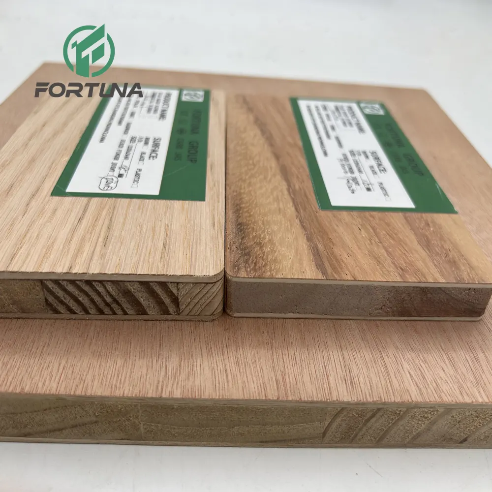 Panneau de joint de doigt en caoutchouc de pin panneau de bloc UV en bois de chêne 18mm 20mm