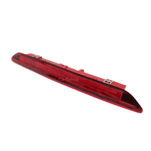 Luce di <span class=keywords><strong>Stop</strong></span> aggiuntiva di alto livello per <span class=keywords><strong>Ford</strong></span> <span class=keywords><strong>Focus</strong></span> 3 III 2012 2014 2015 2016 2017 berlina di segnalazione di coda accessori per auto - Product Image 3