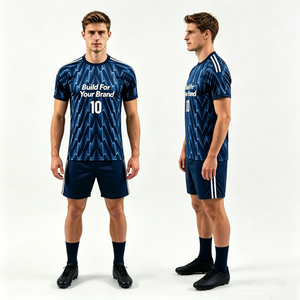 Completo <span class=keywords><strong>Set</strong></span> <span class=keywords><strong>Calcio</strong></span> Personalizzato da Uomo: Maglia Traspirante, Pantaloncini e Divisa da <span class=keywords><strong>Calcio</strong></span> per Squadre - Ideale per l'Ingrosso - Product Image 2