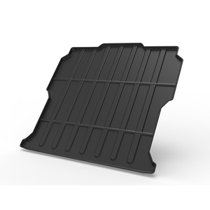 Tapete para Caja de Camioneta Rivian R1T, TPE Impermeable Antideslizante, Forro de Carga Negro 146x139x3.5cm - Product Image 2