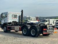 Camion à benne basculante Dongfeng 6x4 à bras articulé, véhicule à bras articulé à double pont