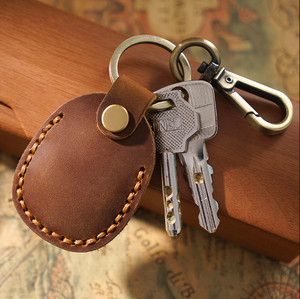 Porte-AirTag portable en cuir véritable fait main avec porte-clés, étui de protection pour AirTag, étui pour porte-clés, porte-clés - Product Image 3