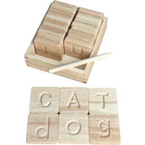 Letras de madera de doble cara superior e inferior | Incluye estuche de almacenamiento <span class=keywords><strong>y</strong></span> lápiz óptico | Juego de 26 piezas - Product Image 1
