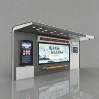 Abri de bus intelligent avec panneau d'arrêt et caisson lumineux publicitaire