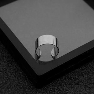 Premium Feel Minimalist Niche Design Stainless Steel Wide Version <b>Ring</b> Glossy <b>Adjustable</b> Unisex's <b>Rings</b> Fashionable Jewelry - Product Image 6