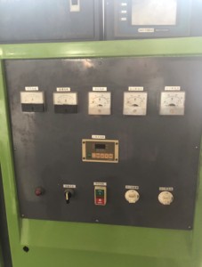 Machine de fabrication de fûts en plastique 1 L d'<span class=keywords><strong>occasion</strong></span> en gros en usine Machine de moulage par étirage-soufflage de fûts en plastique de 1 litre - Product Image 5
