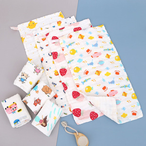Serviette <span class=keywords><strong>de</strong></span> toilette carrée en gaze <span class=keywords><strong>de</strong></span> coton six couches pour enfants, motif dessin animé imprimé, tissage uni, pour bébé, vente en gros - Product Image 3
