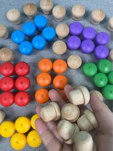 Giocattolo di legno educativo Etici e di smistamento ecologico gioco Montessori Imparare colori conteggio Nocciola con vassoio - Product Image 3