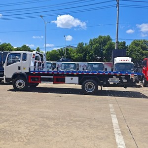 HOWO 4/5T <b>Flatbed</b> Towing Wrecker <b>Truck</b> Road Wrecker <b>Truck</b> for Vehicle Rescue Tow <b>Truck</b> - Product Image 4
