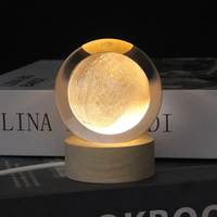 Lampe de nuit sphérique en cristal 3D, design artistique et tendance, système solaire, décoration intérieure, lampe Saturne, motif gravé au laser de la Terre au centre