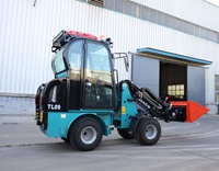 Chargeuse sur pneus télescopique CASER T09 avec transmission hydrostatique complète et pompe hydraulique italienne pour la manutention de matériaux agricoles