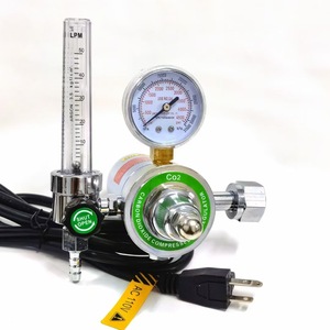 Régulateur de CO2 avec chauffage électrique 0-25 LPM pour le contrôle de la pression du gaz de soudage protégé GH-120 - Product Image 4