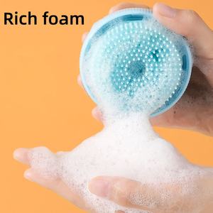 <span class=keywords><strong>Spazzola</strong></span> da bagno <span class=keywords><strong>per</strong></span> animali domestici in Silicone all'ingrosso <span class=keywords><strong>per</strong></span> cani lavaggio <span class=keywords><strong>per</strong></span> massaggio portatile facile da pulire <span class=keywords><strong>spazzola</strong></span> in Silicone morbido <span class=keywords><strong>per</strong></span> la toelettatura dei gatti - Product Image 4