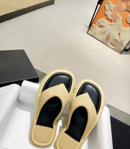 Tongs compensées imprimées style français pour <span class=keywords><strong>femme</strong></span> en <span class=keywords><strong>cuir</strong></span> véritable, légères, respirantes, décontractées, de plage, de créateur, imperméables à semelle épaisse - Product Image 5