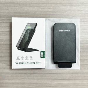 แผ่นชาร์จไร้สายแบบพับได้ 15W Type-C ชาร์จเร็วสำหรับโทรศัพท์มือถือ - Product Image 3