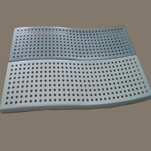 Plaque d'aluminium perforée insonorisante, personnalisable en forme. - Product Image 5