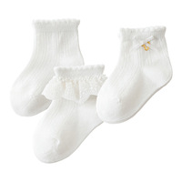 Chaussettes courtes pour bébés, style princesse, en coton blanc doux et fin, respirantes, confortables, avec bordure en dentelle, lot de trois paires