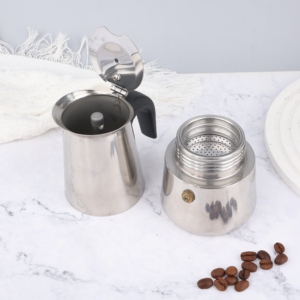 Cezve Ibrik arabe turc en acier inoxydable, capacité de 350ml et 600ml | Cafetière durable du Moyen-Orient fabriquée à la main et résistante à la chaleur - Product Image 6