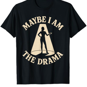 Maybe I Am The Drama T-shirt graphique pour homme avec slogan audacieux et silhouette en coton à manches courtes - Product Image 1